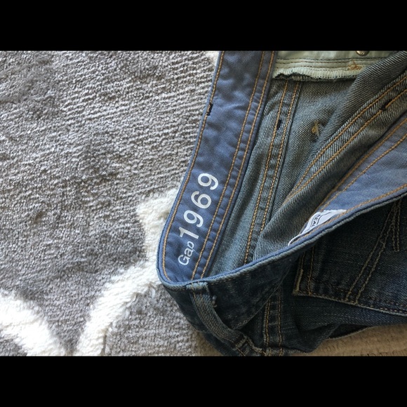 Gap Real Straight Jeans - Picture 2 of 3